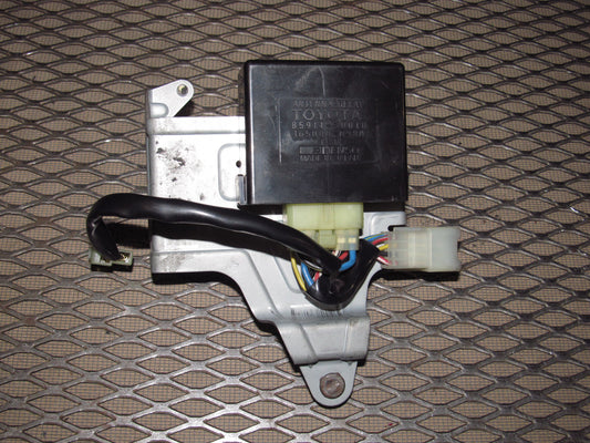 91 92 93 94 95 Toyota MR2 OEM Power Antenna Antenna Module Relay