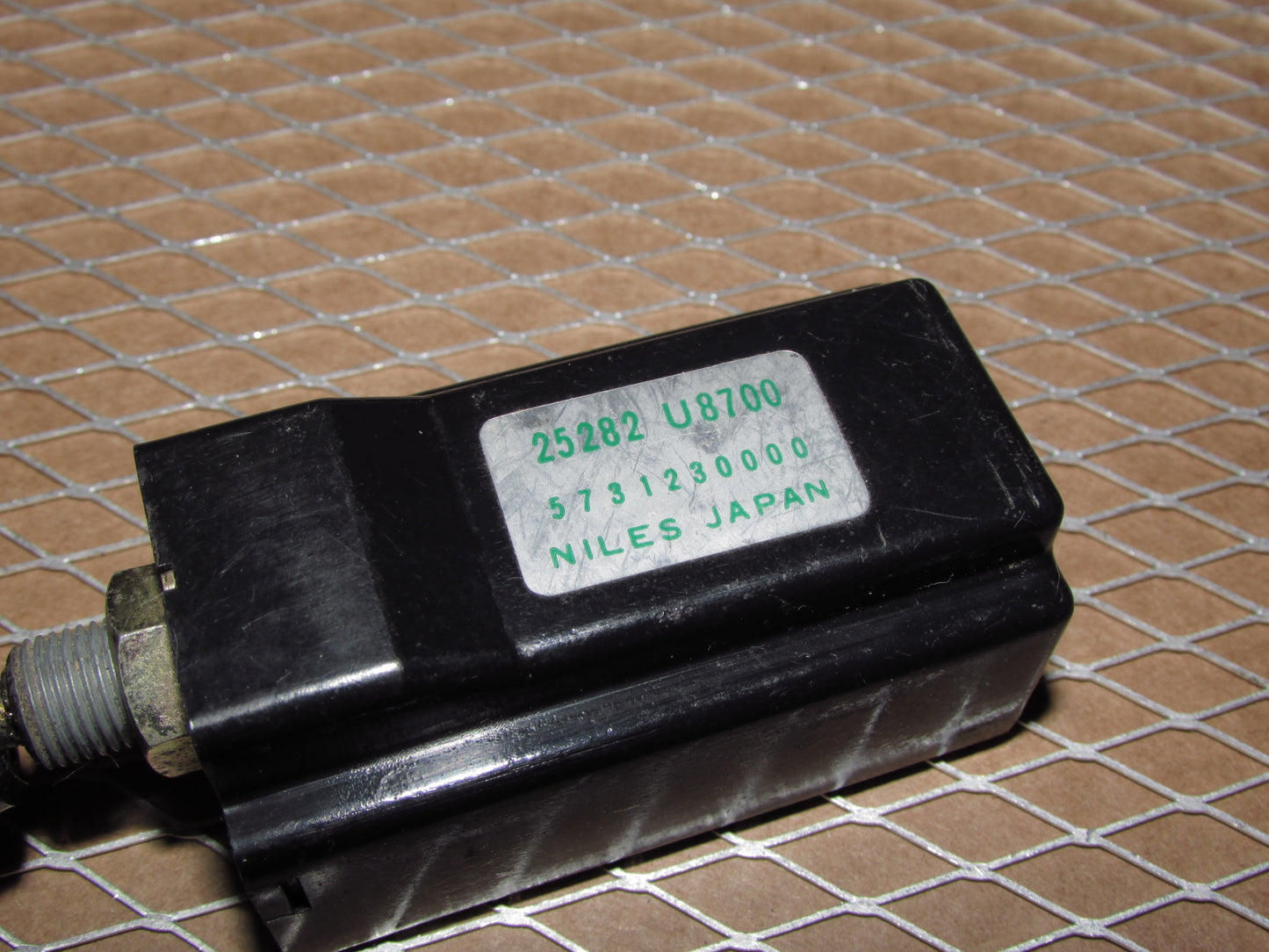 83 84 85 86 Nissan 720 OEM Interior Light Dimmer Switch