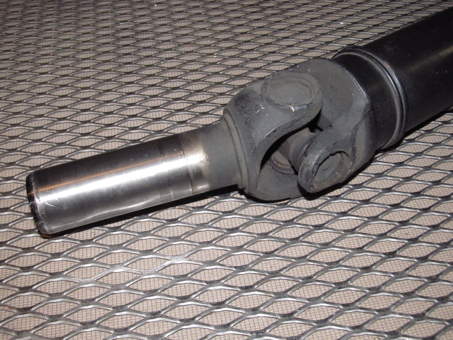 94 95 96 97 Mazda Miata OEM Driveshaft - M/T