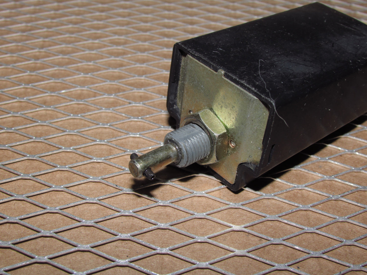 83 84 85 86 Nissan 720 OEM Interior Light Dimmer Switch