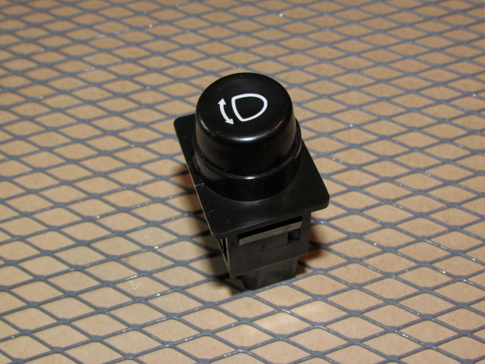 90 91 Mitsubishi Eclipse OEM Headlight Retractor Switch – Autopartone
