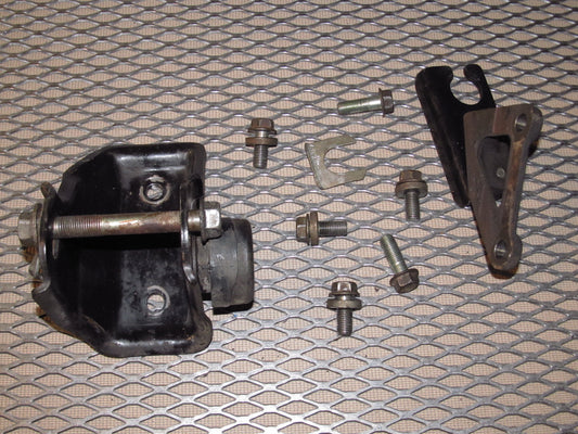 91 92 93 94 95 Toyota MR2 OEM 2.2L Engine Motor Mount Bracket - Front