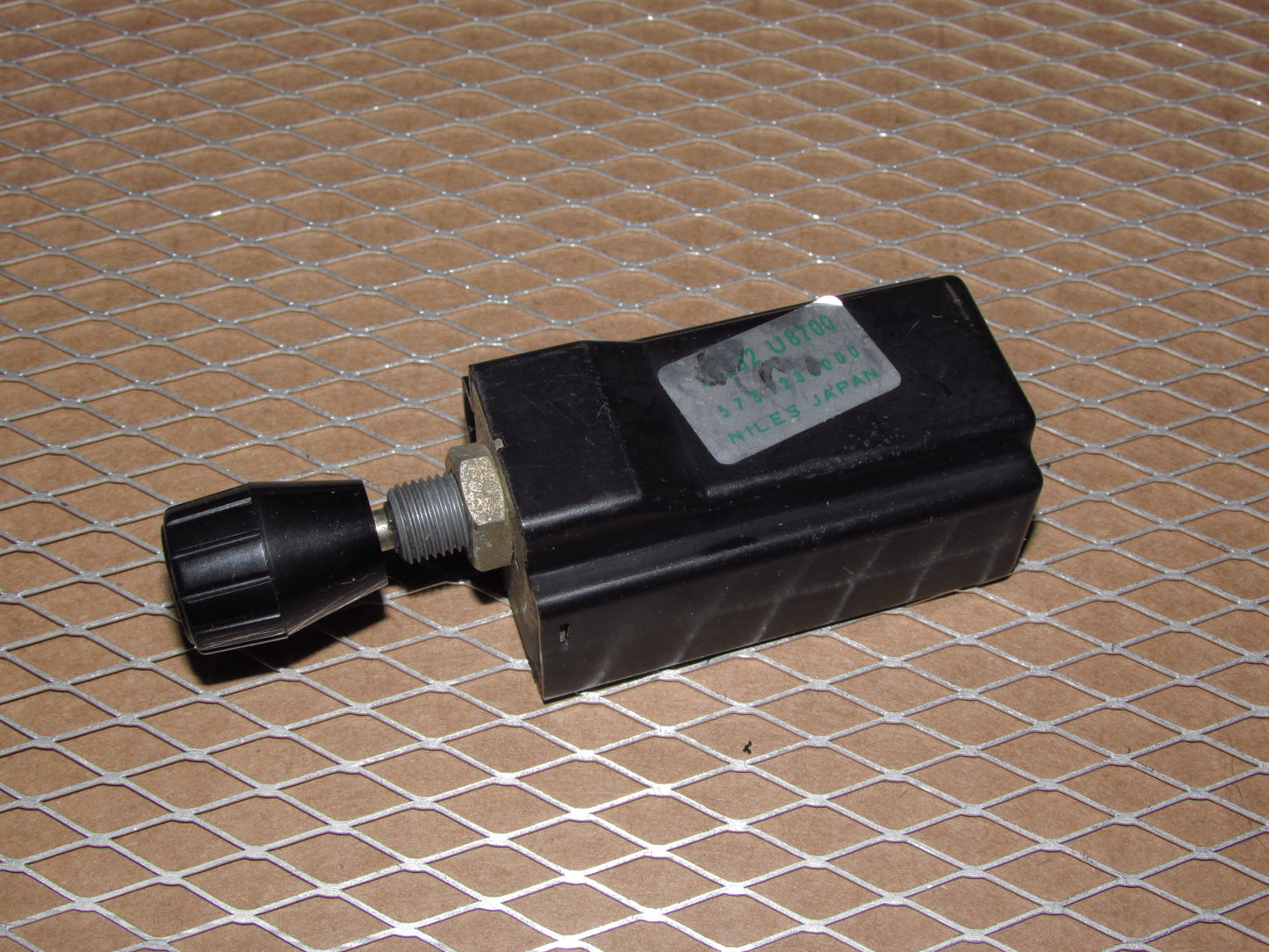 83 84 85 86 Nissan 720 OEM Interior Light Dimmer Switch