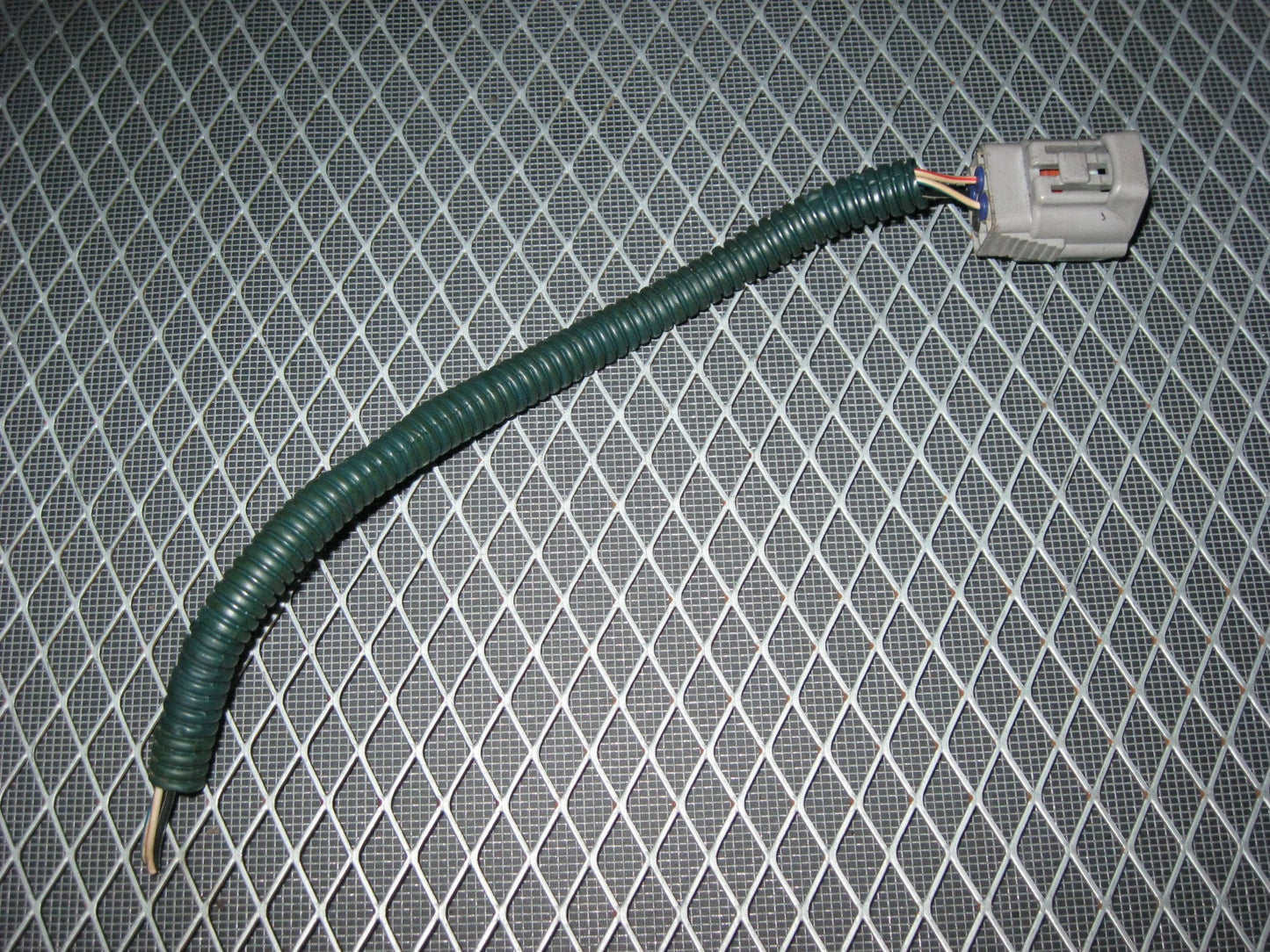 JDM Toyota 1MZ-FE 3.0L V6 None VVTi A/C Compressor Harness