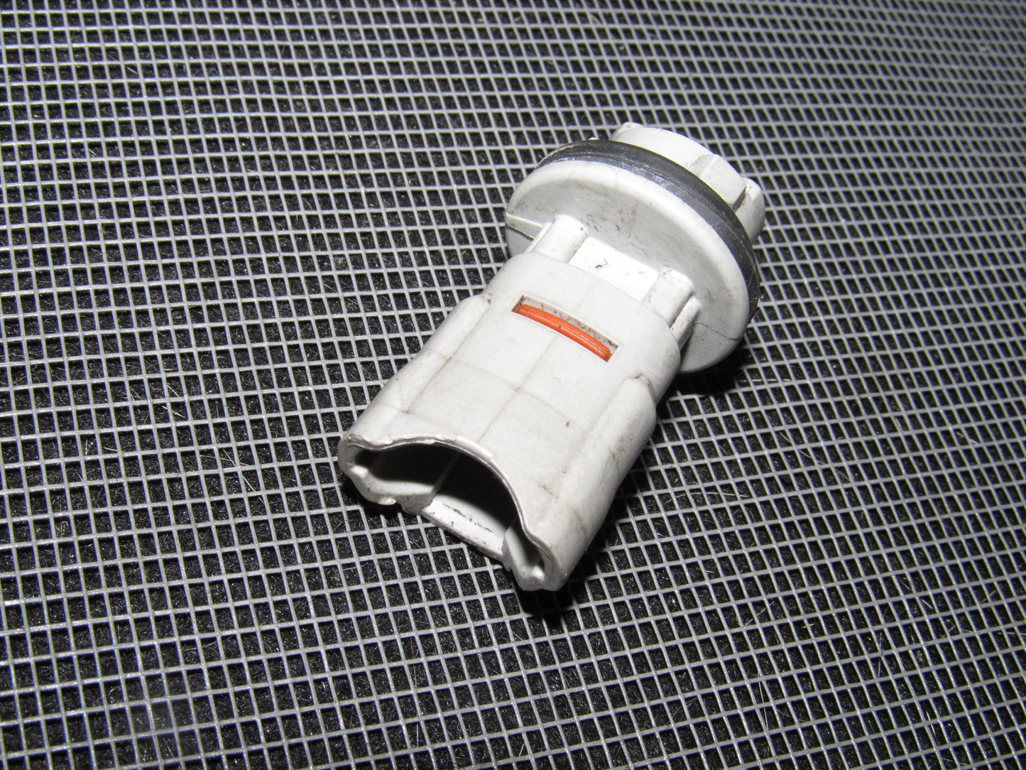 94 95 96 97 Mazda Miata OEM Third Brake Light Bulb Socket