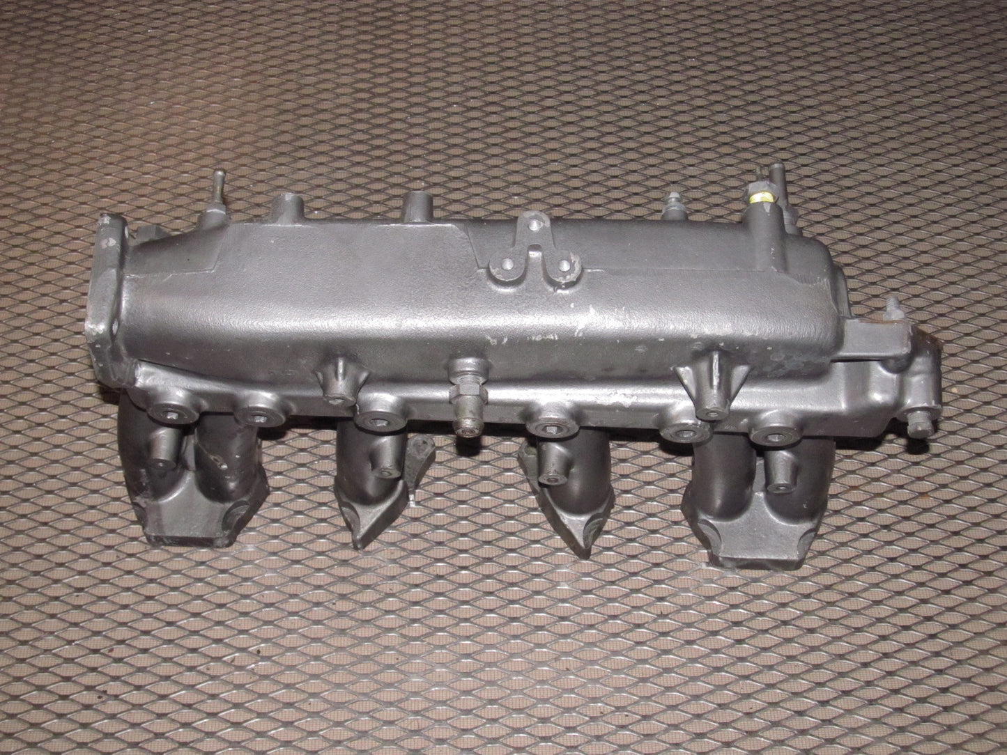 77 78 Datsun 280z OEM 2.8L Intake Manifold - N42