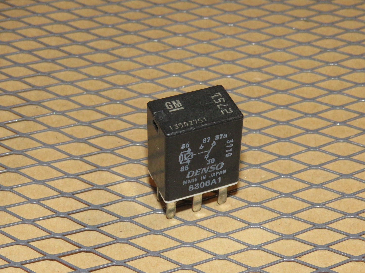 GM Relay 2751 / 13502751
