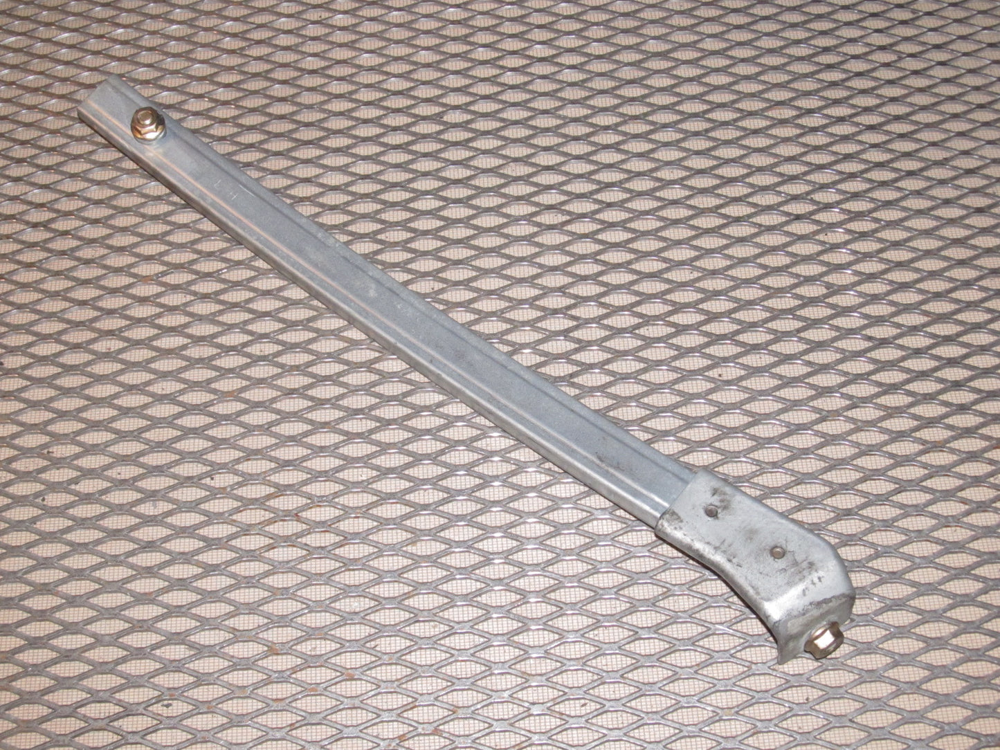 94 95 96 97 Mazda Miata OEM Window Regulator Guide - Left