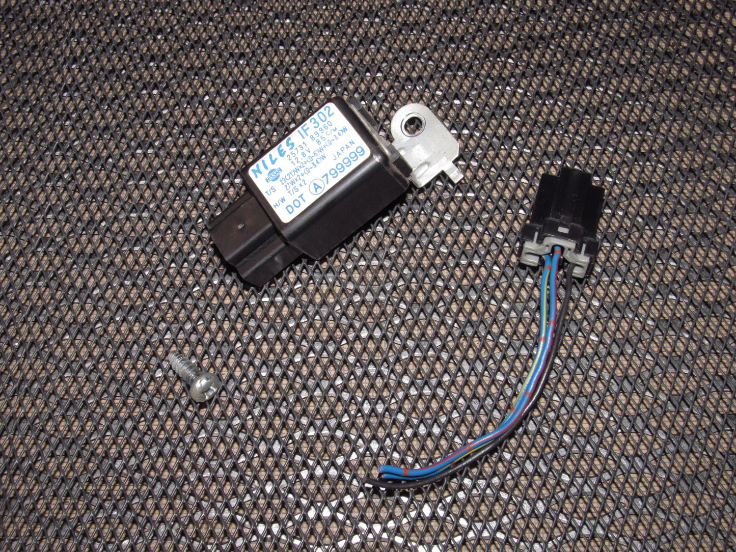 87 88 89 Nissan 300zx OEM Flasher Relay - 25731 89960