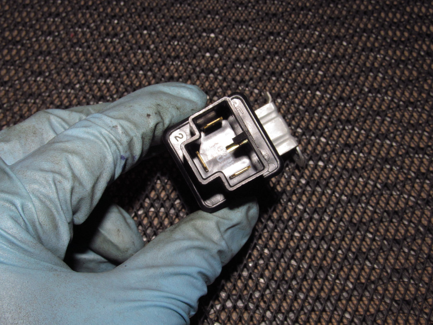 87 88 89 Nissan 300zx OEM Flasher Relay - 25731 89960