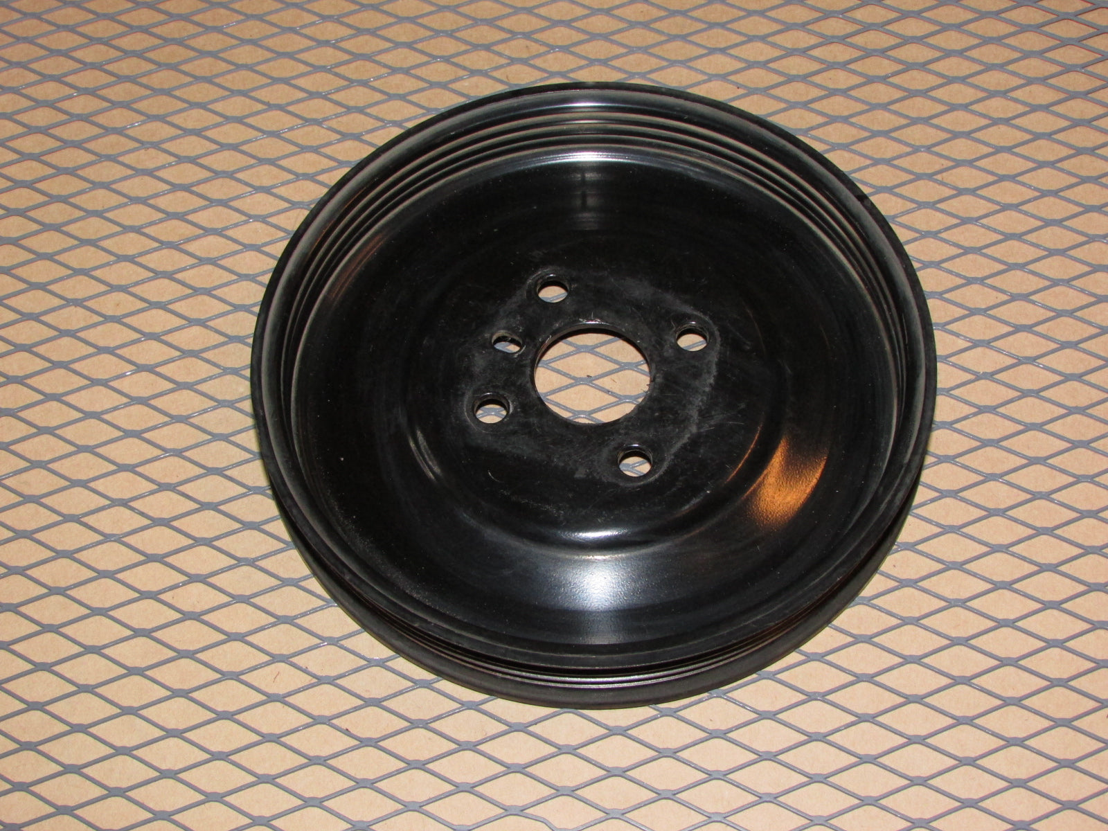 95 96 97 98 99 Mitsubishi Eclipse Turbo OEM Outer Water Pump Pulley