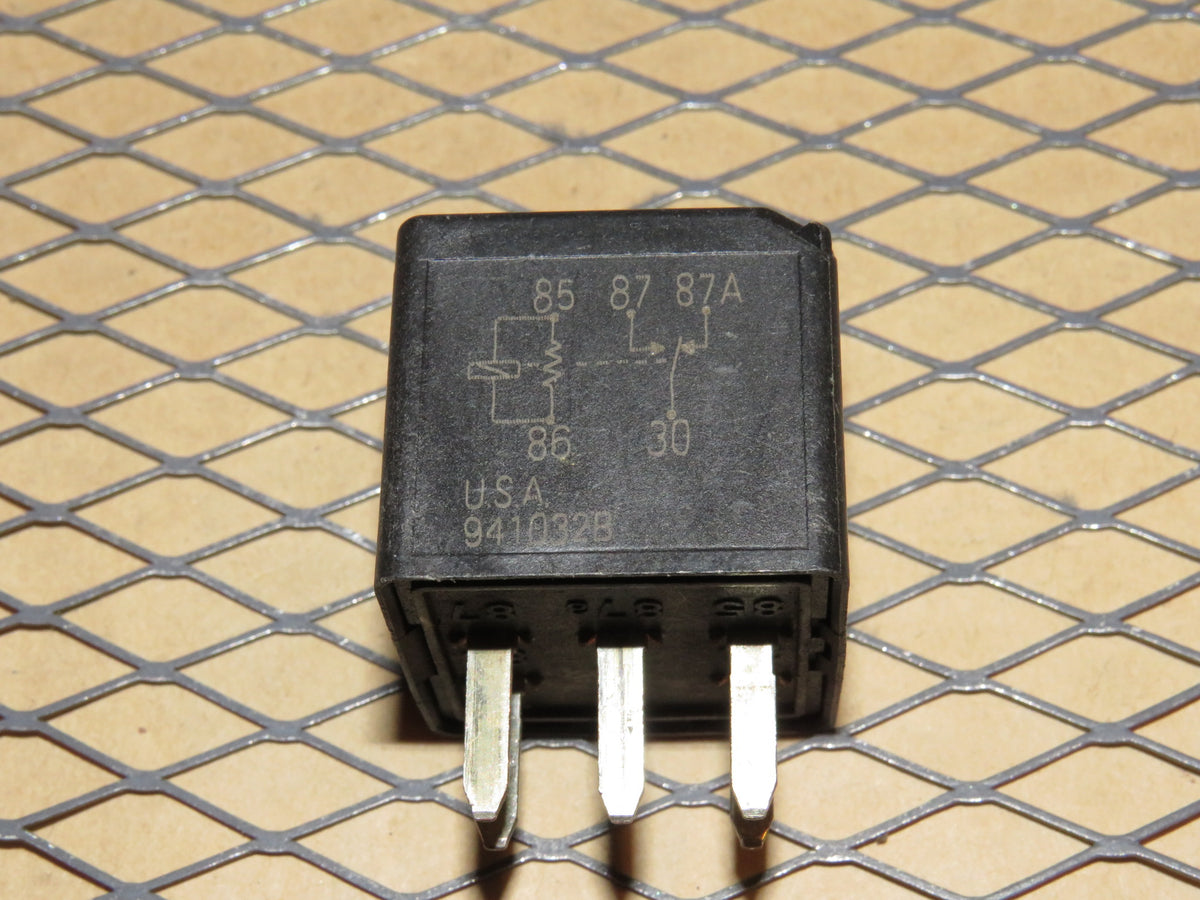 Gm Ryla GM Relay VF28-15F14-Z01 / 12077865 – Autopartone