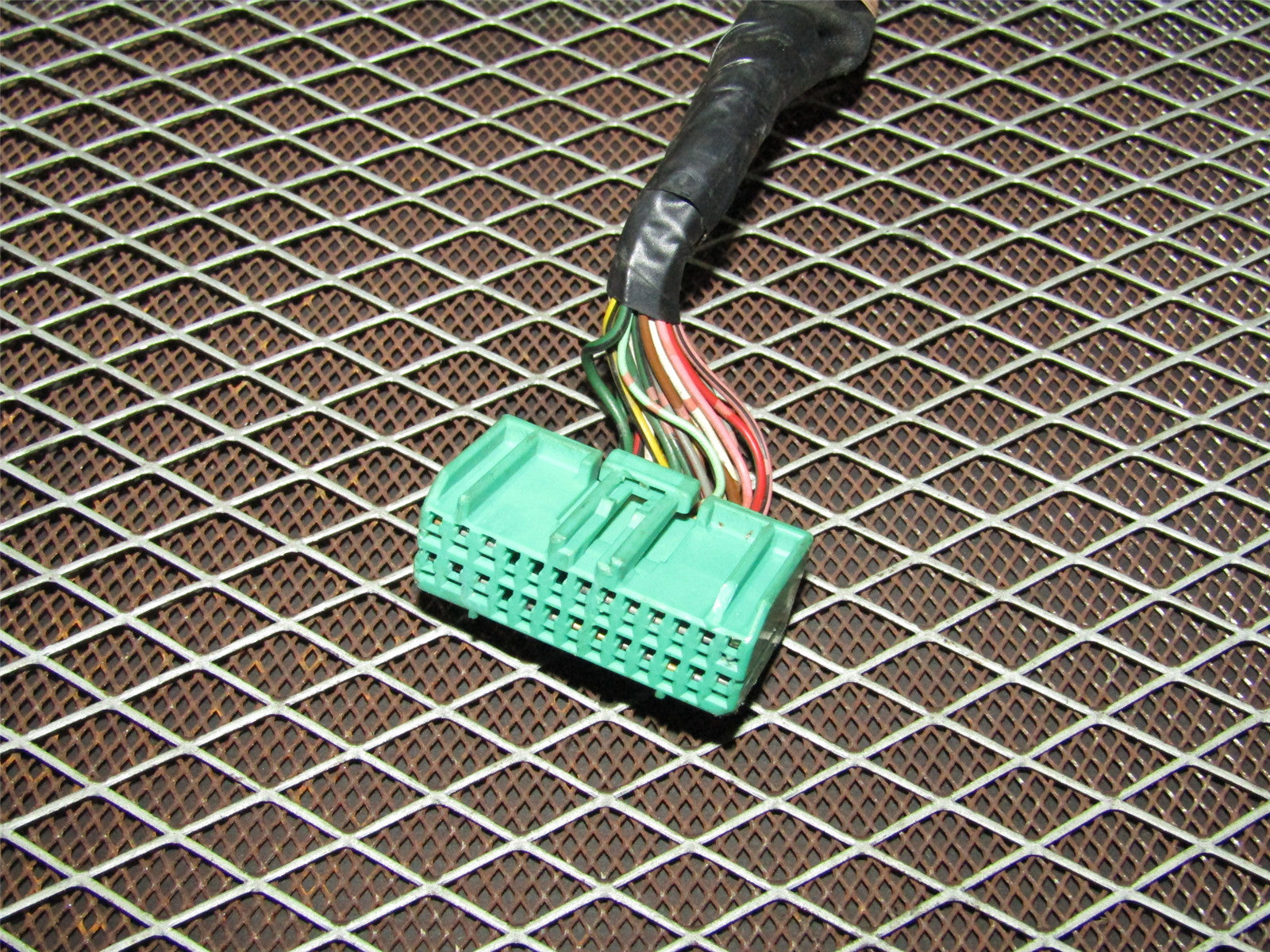 94 95 96 97 98 99 Toyota Celica 1.8L OEM M/T Cruise Control Computer Pigtail Harness