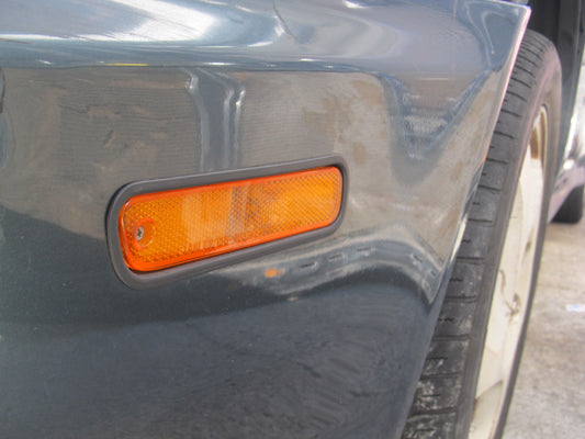 97 98 99 00 01 Honda Prelude OEM Front Side Marker Light - Left