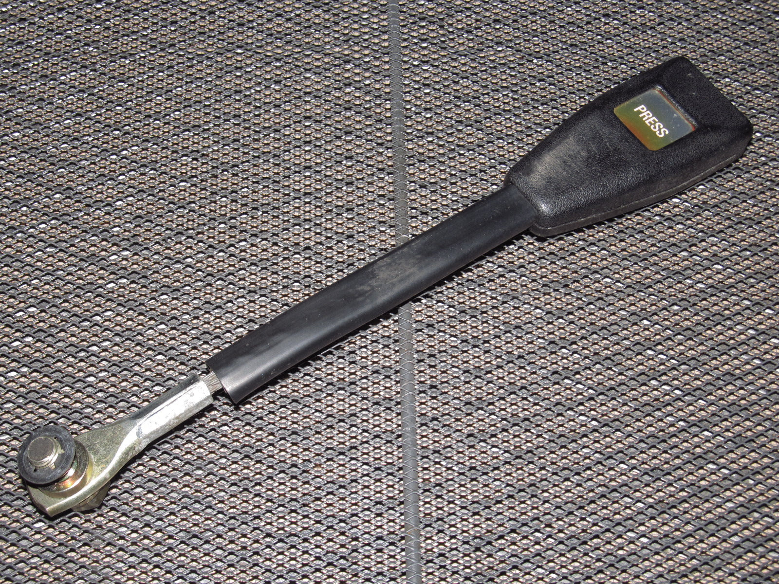 81-85 Mazda RX7 OEM Seat Belt Buckle Receiver - Right