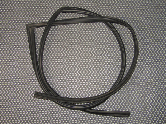 87-91 Toyota Crown Royal Saloon OEM Door Window Weather Stripping - Front Left