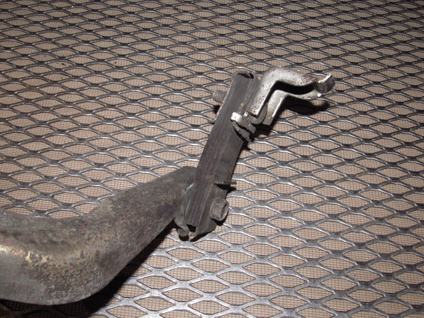 87 88 89 Nissan 300zx OEM Muffler Hanger Mount Holder