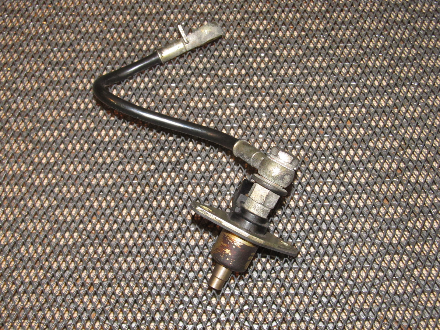 85 86 Toyota MR2 OEM Cold Start Fuel Injector