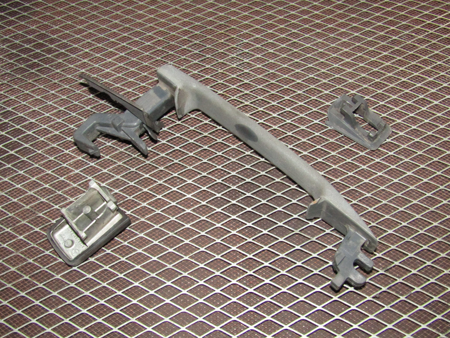86-93 Mercedes Benz 300E OEM Rear Exterior Door Handle - Right