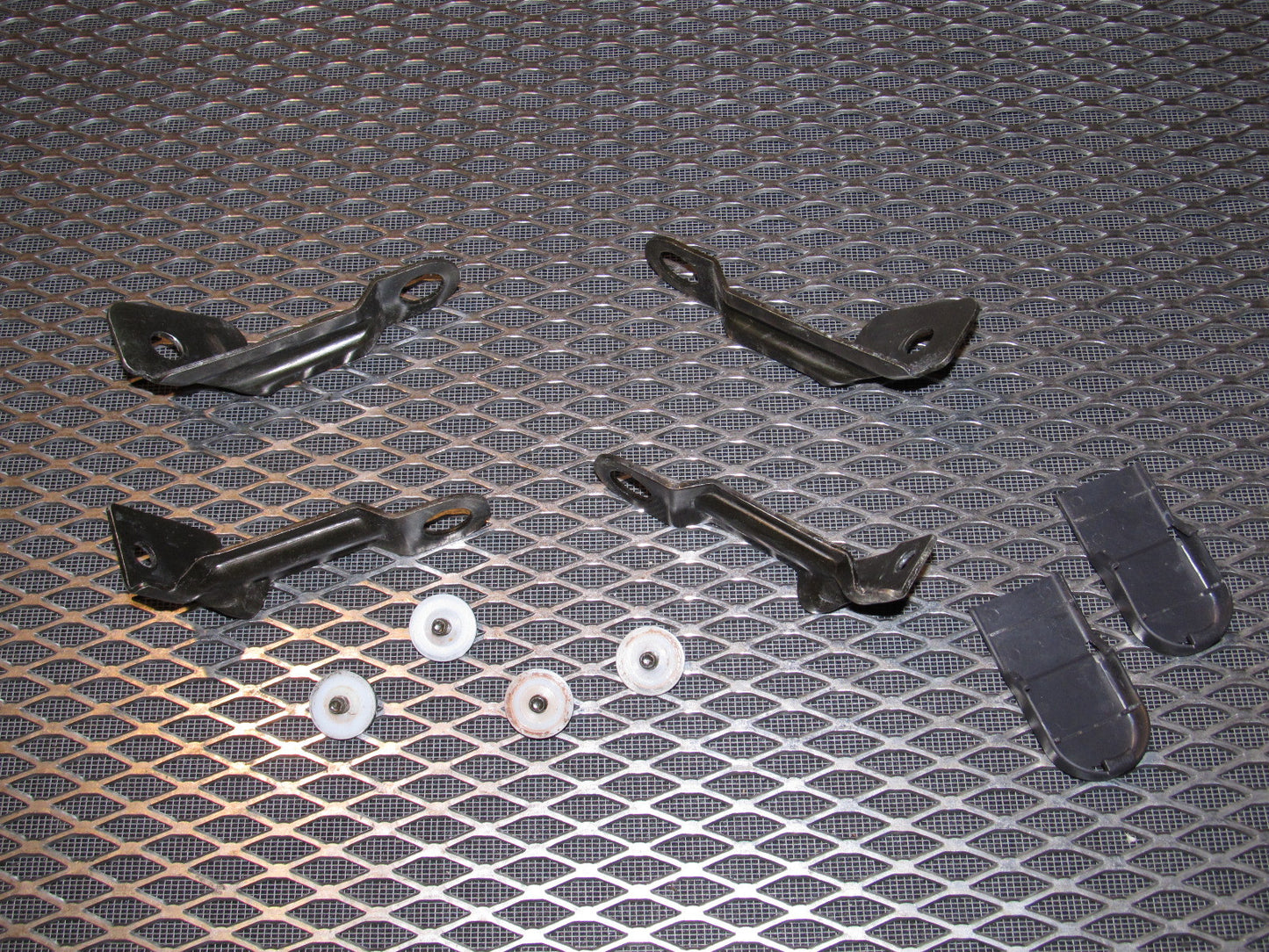 94 95 96 97 Mitsubishi 3000GT OEM Rear Seat Recliner Set