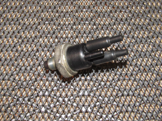 85 86 Toyota MR2 OEM Intake Manifold Split Valve