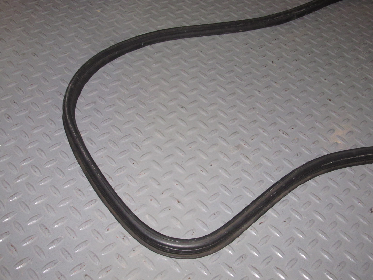 86 87 88 Mazda RX7 Convertible OEM Trunk Rubber Weather Stripping Seal