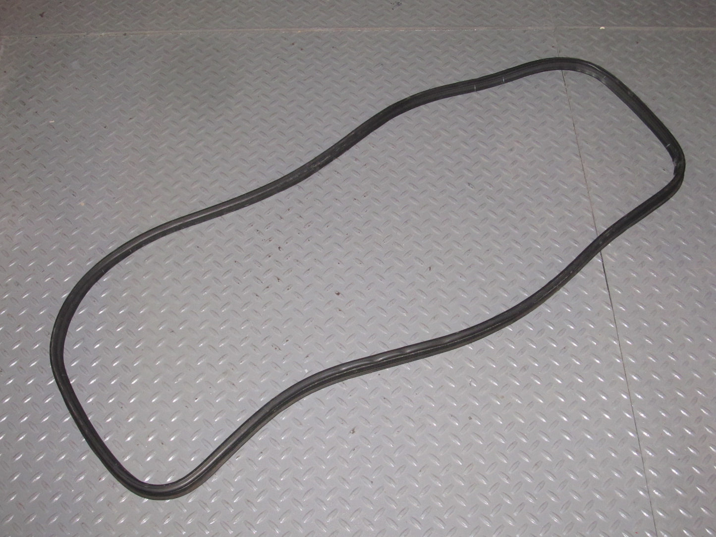 86 87 88 Mazda RX7 Convertible OEM Trunk Rubber Weather Stripping Seal