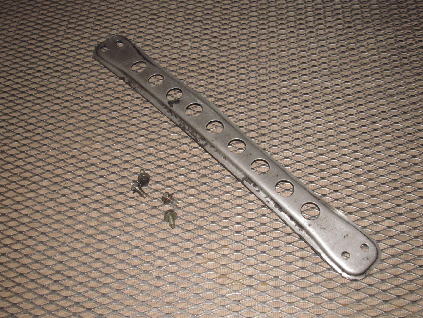 87 88 89 Nissan 300zx OEM Rear Brace Bar