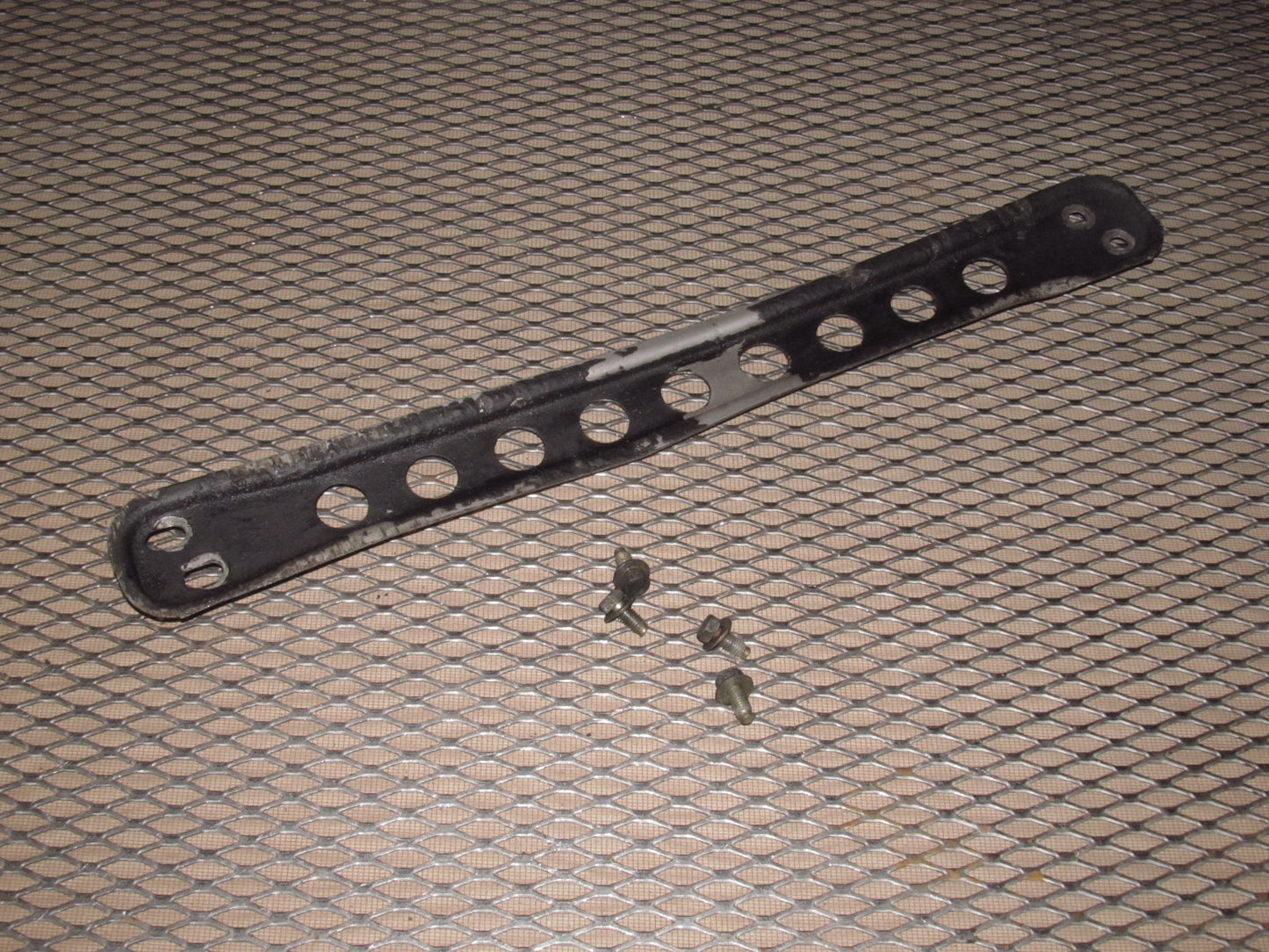 87 88 89 Nissan 300zx OEM Rear Brace Bar