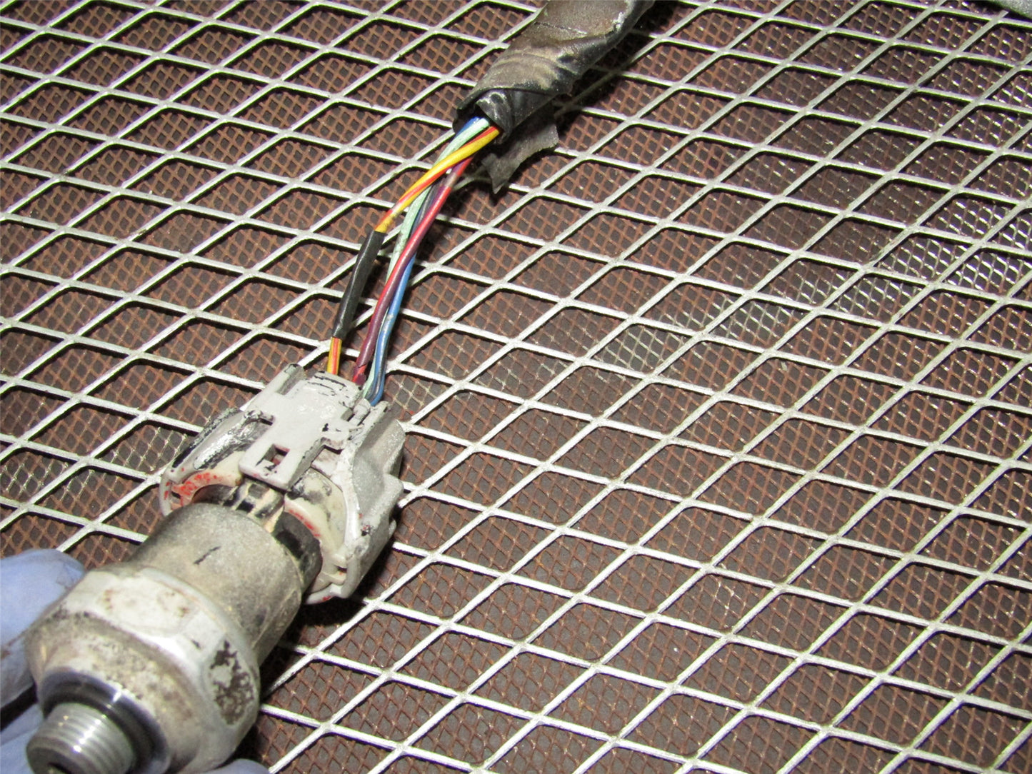 94 95 96 97 98 99 Toyota Celica OEM A/C Pressure Switch Pigtail Harness