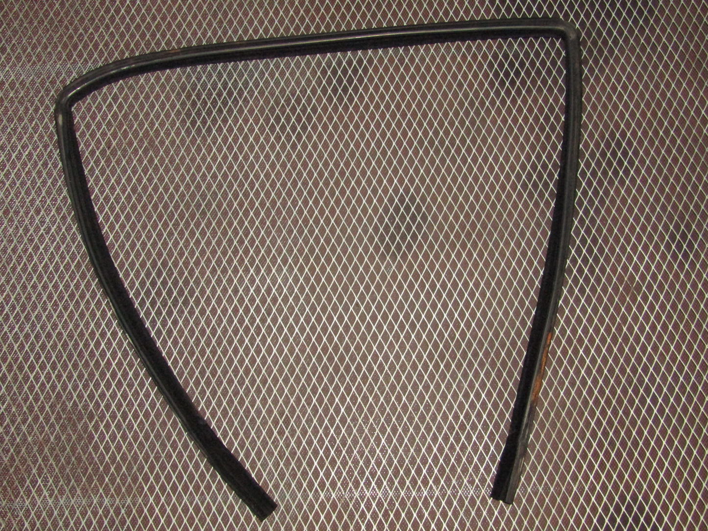 86-93 Mercedes Benz 300E OEM Rear Door Window Guide Rubber Seal Stripping - Right