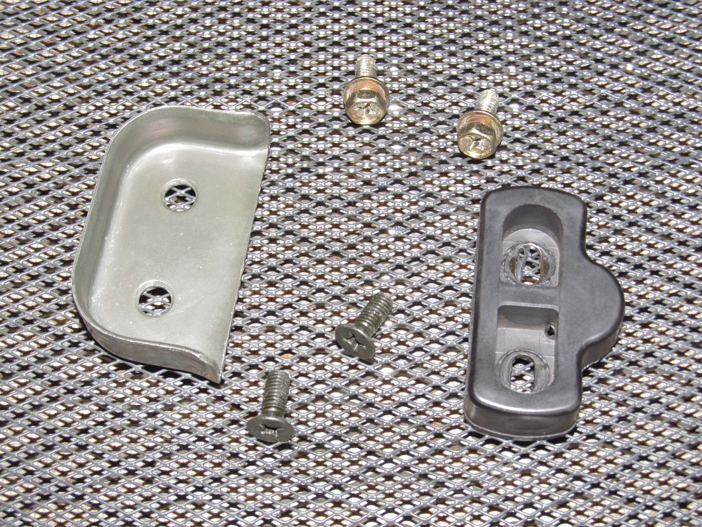 94 95 96 97 Mazda Miata OEM Door Latch Dovetail - Left