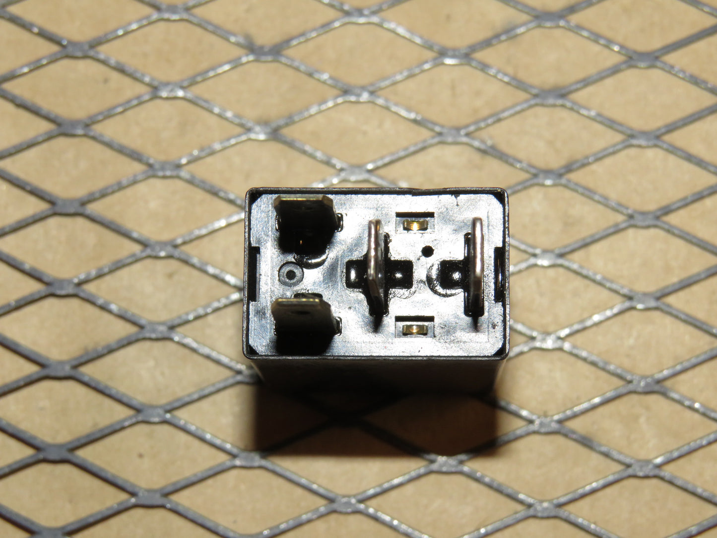 Mitsubishi Relay MR 122409