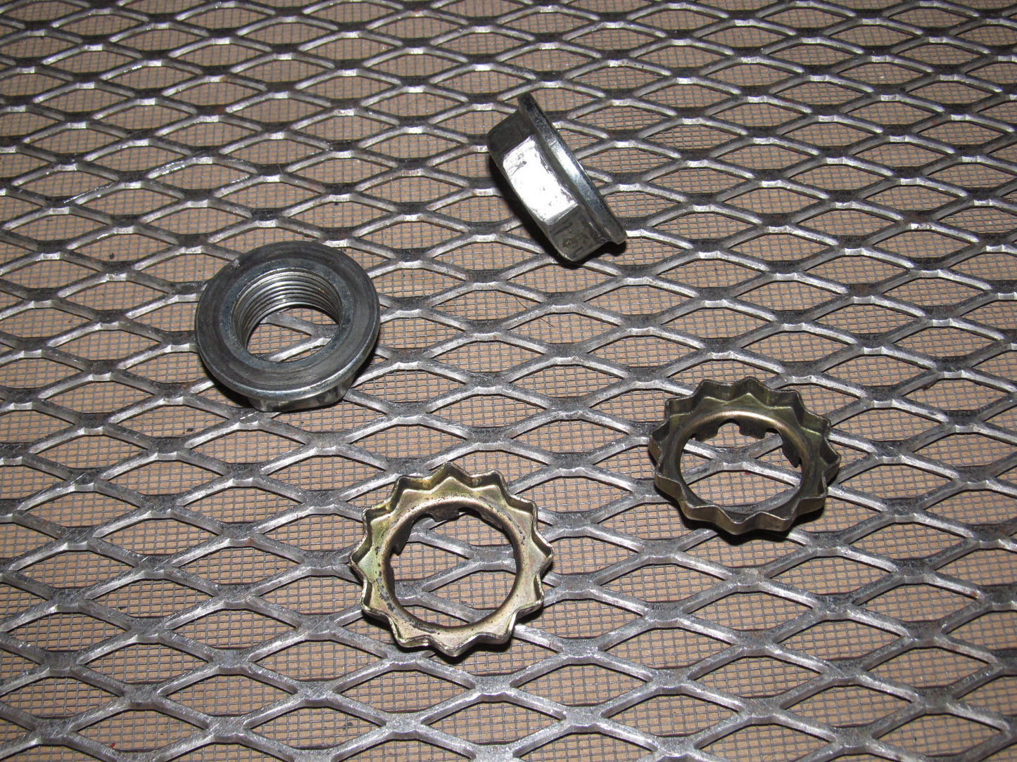 91 92 93 94 95 Toyota MR2 OEM Drive Axle Mounting Nut & Washer