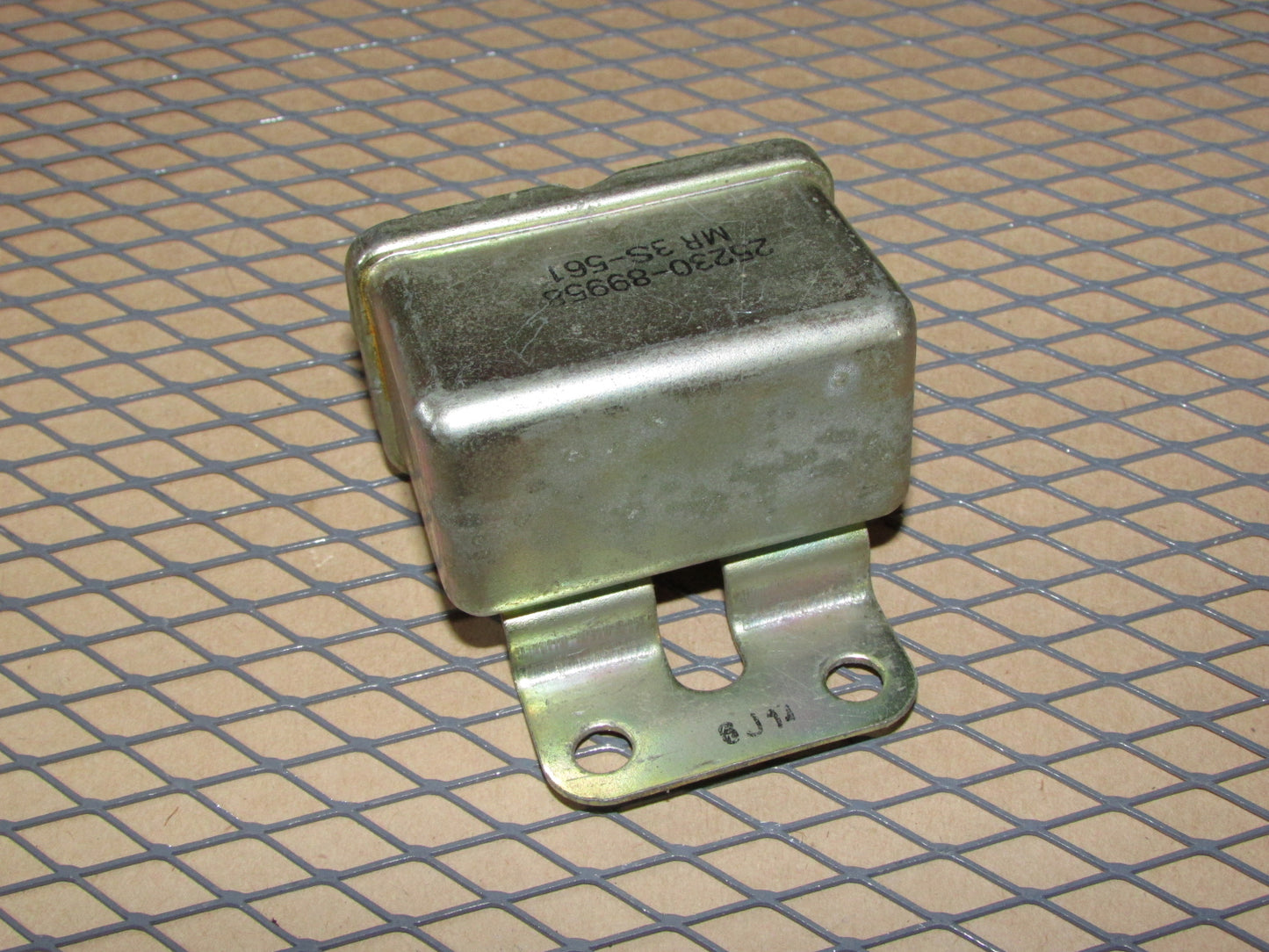 77 78 Datsun 280z OEM Ignition Relay 25230-89958