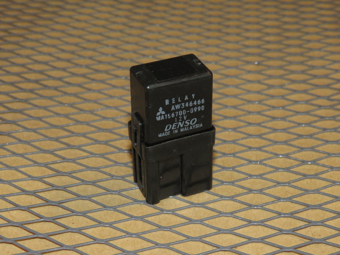 Mitsubishi Relay AW346466 / MA156700-0990