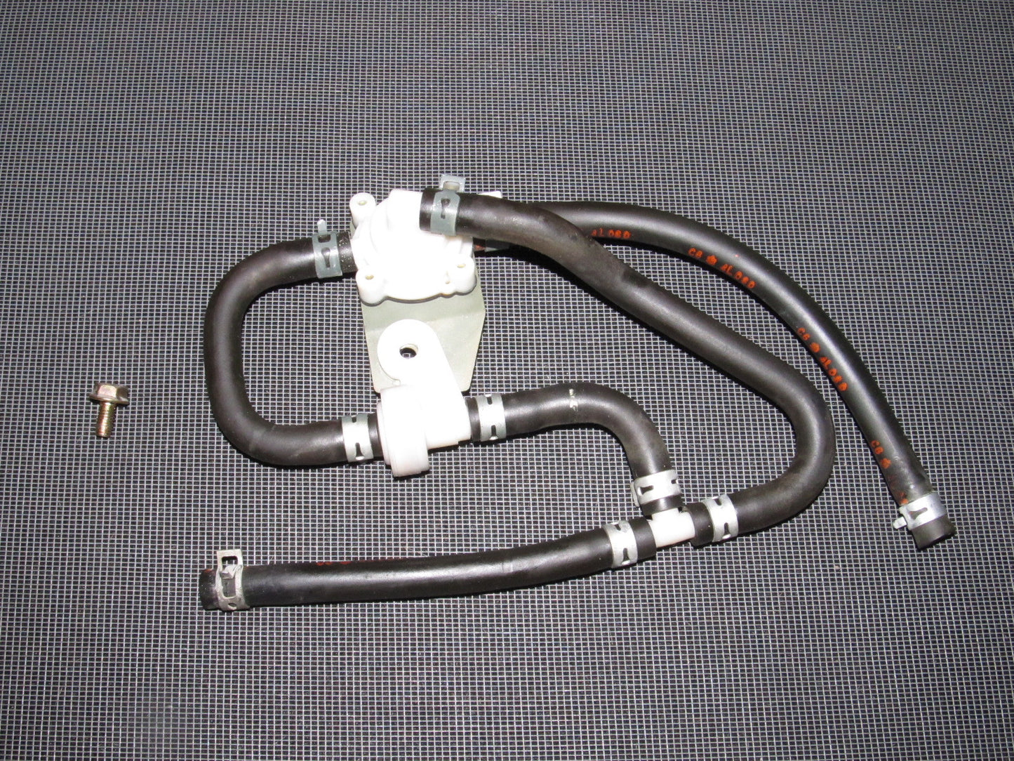 94 95 96 97 Mazda Miata OEM Gas Tank Fuel Evap Purge Valve Hose
