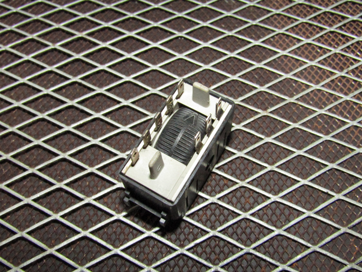 86-93 Mercedes Benz 300E OEM Dash Interior Light Dimmer Switch