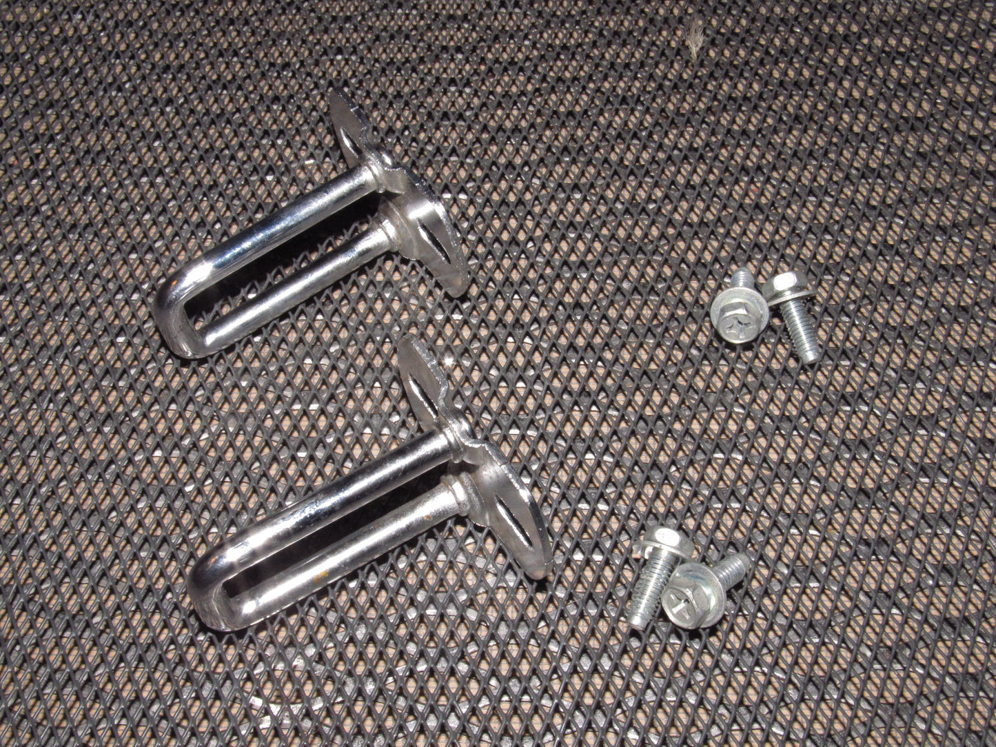 87 88 89 Nissan 300zx OEM Rear Seat Latch Striker 2+2