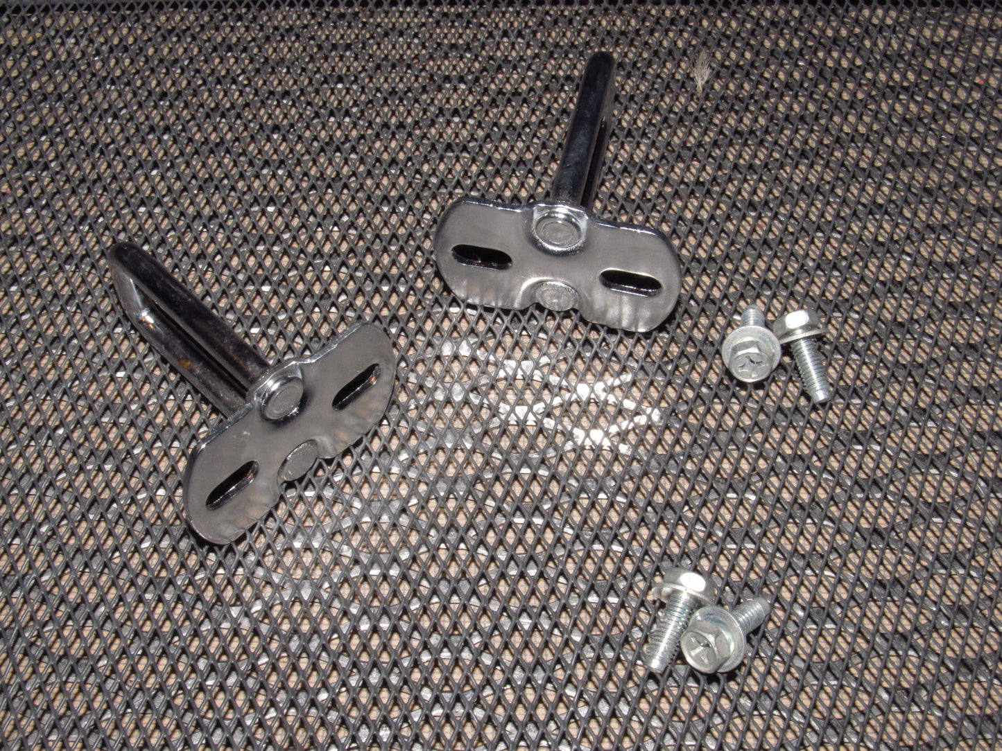 87 88 89 Nissan 300zx OEM Rear Seat Latch Striker 2+2