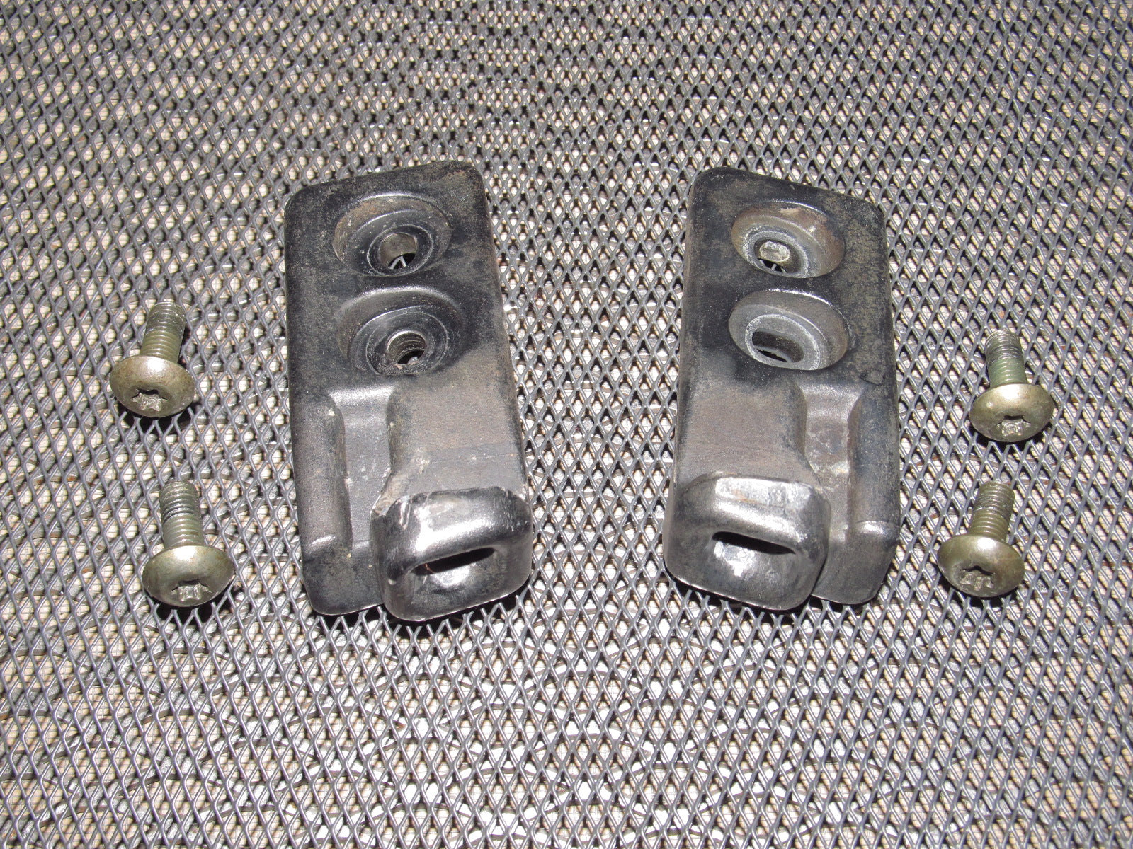 94 95 96 97 Mazda Miata OEM Convertible Soft Top Lock Latch Striker