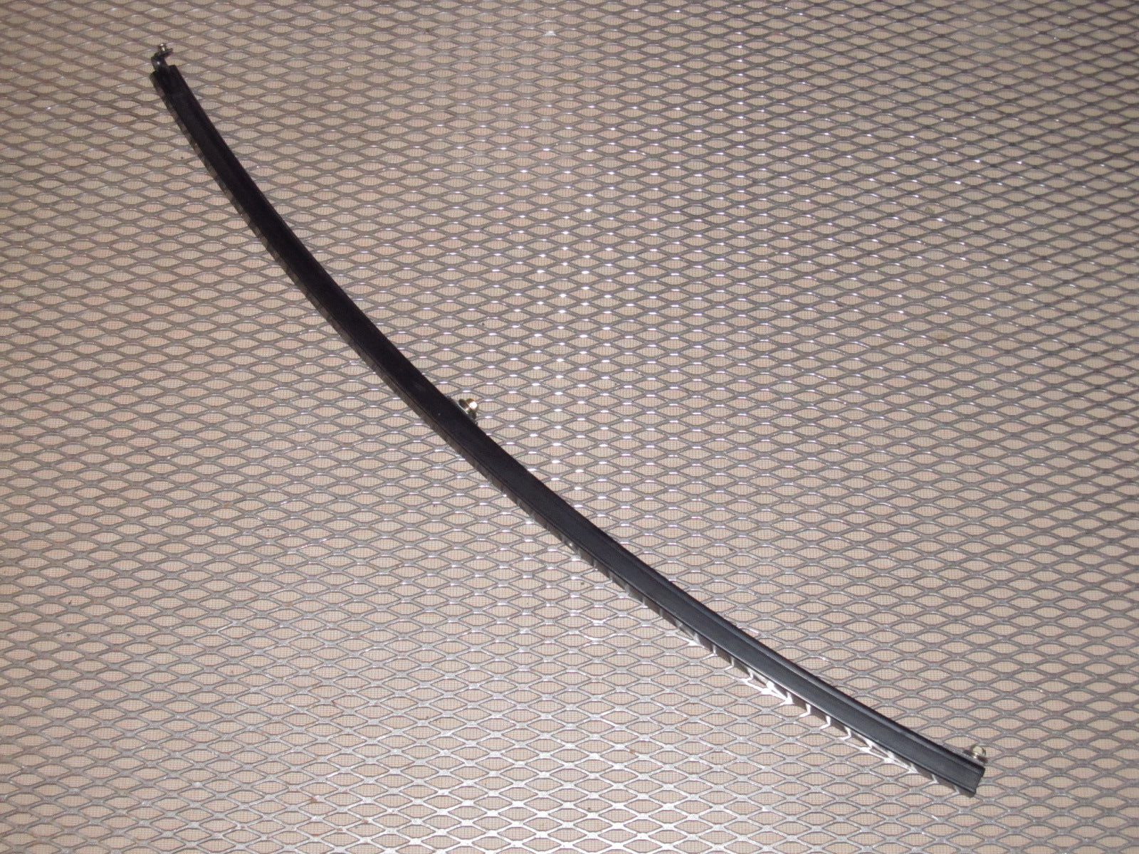 94 95 96 97 Mazda Miata OEM Window Regulator Guide - Right