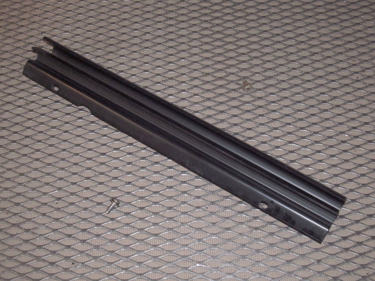 79 80 Datsun 280zx L28E OEM Trunk Spare Tire Cover Holder