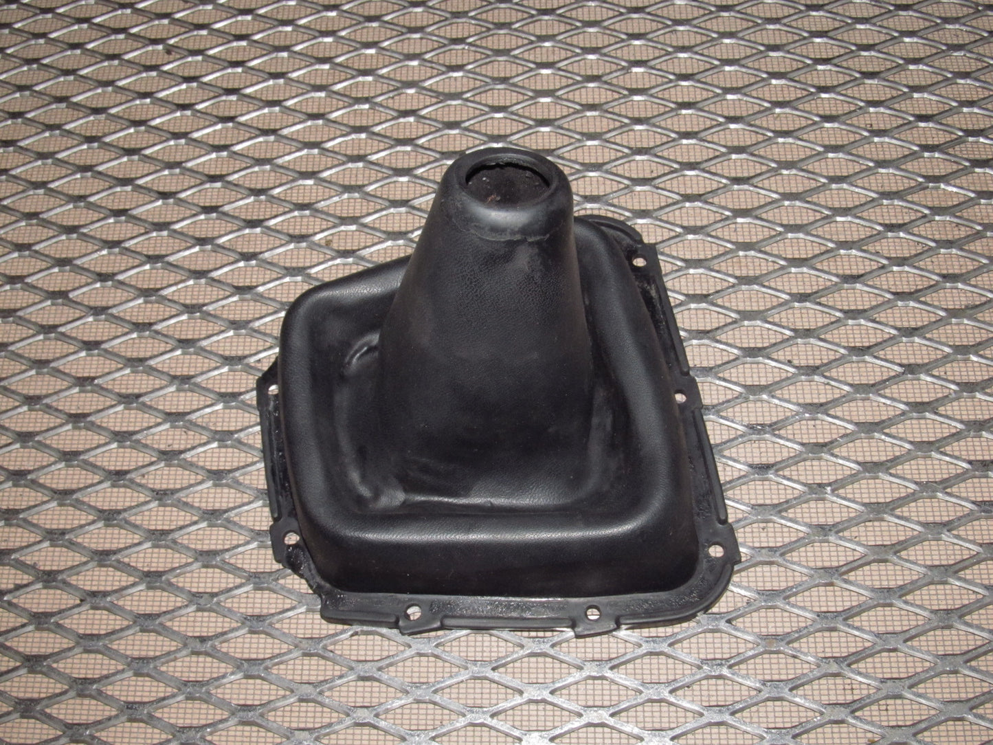 79-85 Mazda RX7 OEM Shift Boot - M/T