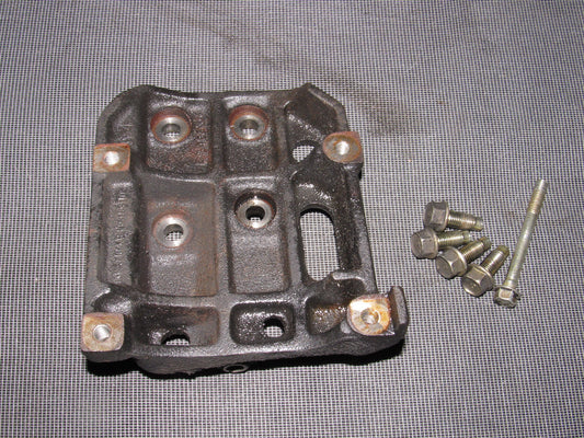 94 95 96 97 Mazda Miata OEM 1.8L A/C Compressor Mounting Bracket
