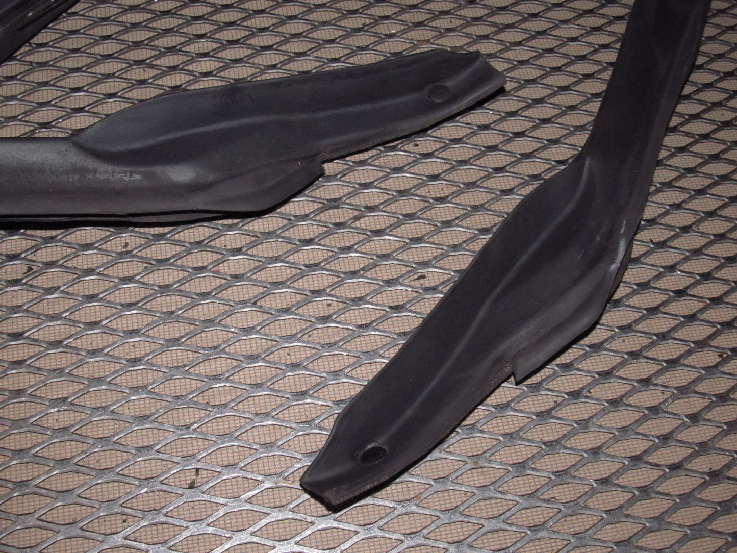 87 88 89 Nissan 300zx OEM Interior T-Top T Roof Top Weather Stripping