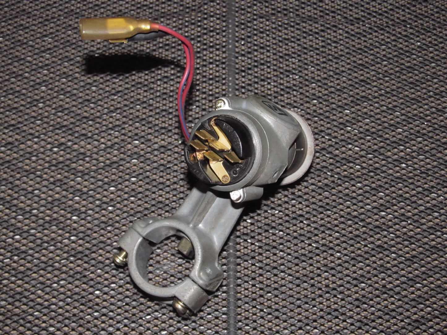 79 80 Datsun 280zx L28E OEM Ignition Lock Cylinder Tumbler