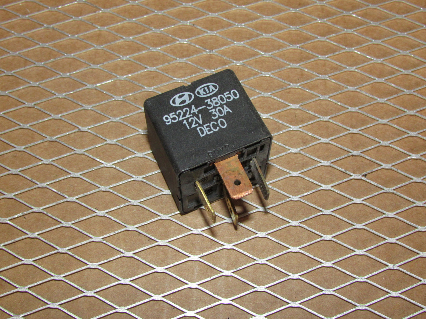 Hyundai Relay 95224-38050