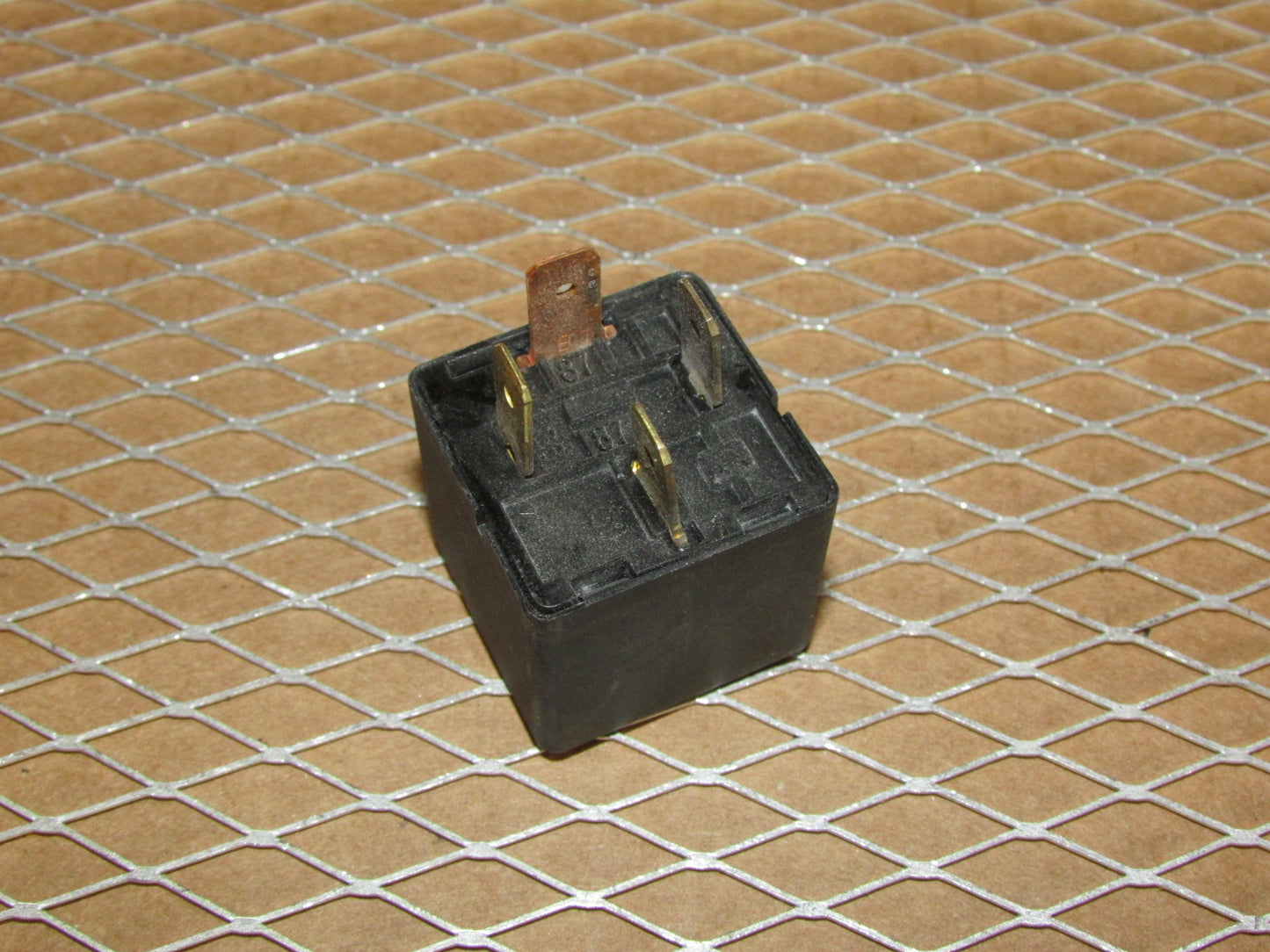 Hyundai Relay 95224-38050
