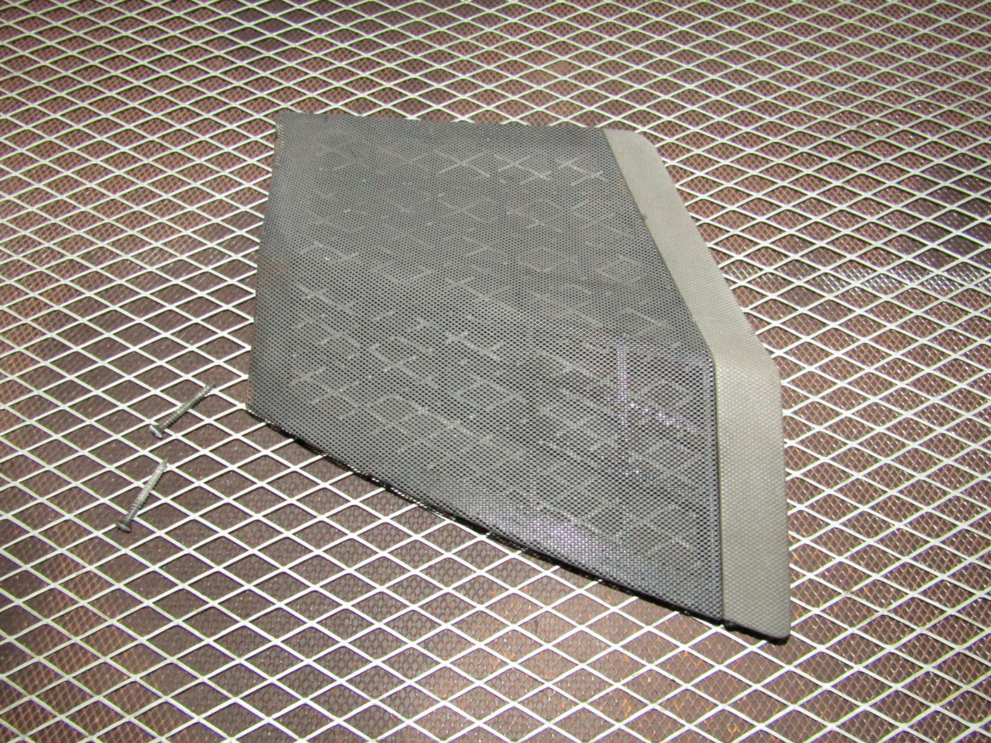 86-93 Mercedes Benz 300E OEM Front Dash Speaker Grille Cover - Right